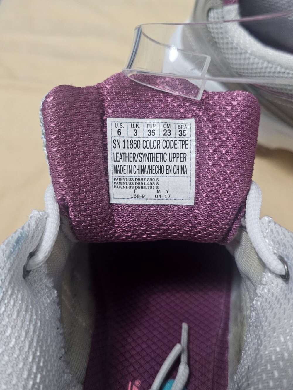 Skechers D'Lites Gray Purple White Women's Daily Wear Athletic Sneakers Size 6 - Picture 7 of 7